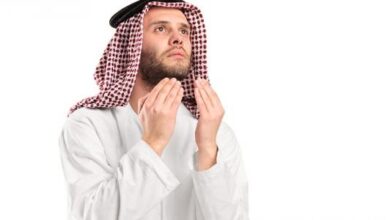 شيخ مغربي لجلب الحبيب